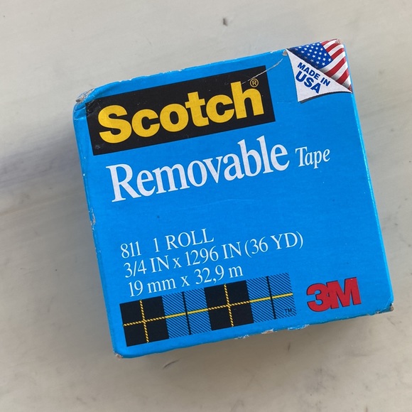 Scotch Magic Tape Dispenser and Tape Bundle - Picture 3 of 7